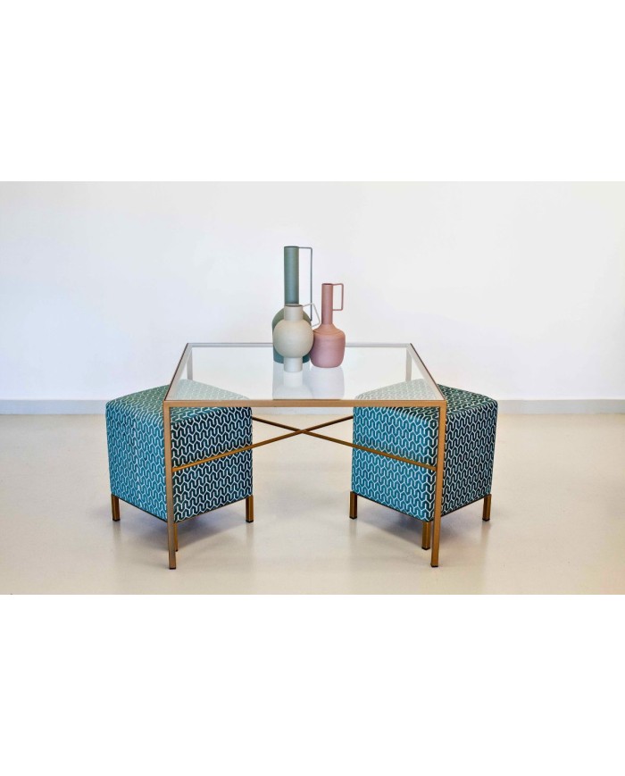 Mesa Modelo MONACO + 2 Puff